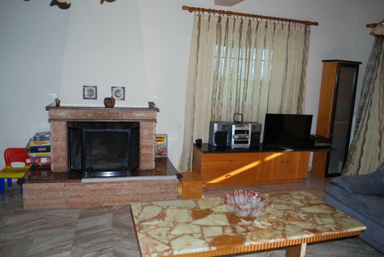 Nikitas Apartment Kanáli Kültér fotó