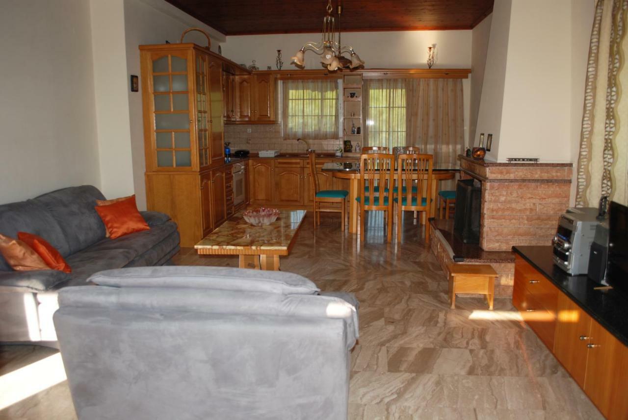 Nikitas Apartment Kanáli Kültér fotó